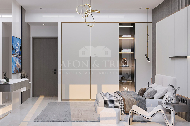 Bright &amp; Spacious Unit | Best layout in the area | Modern Finishing-pic_3